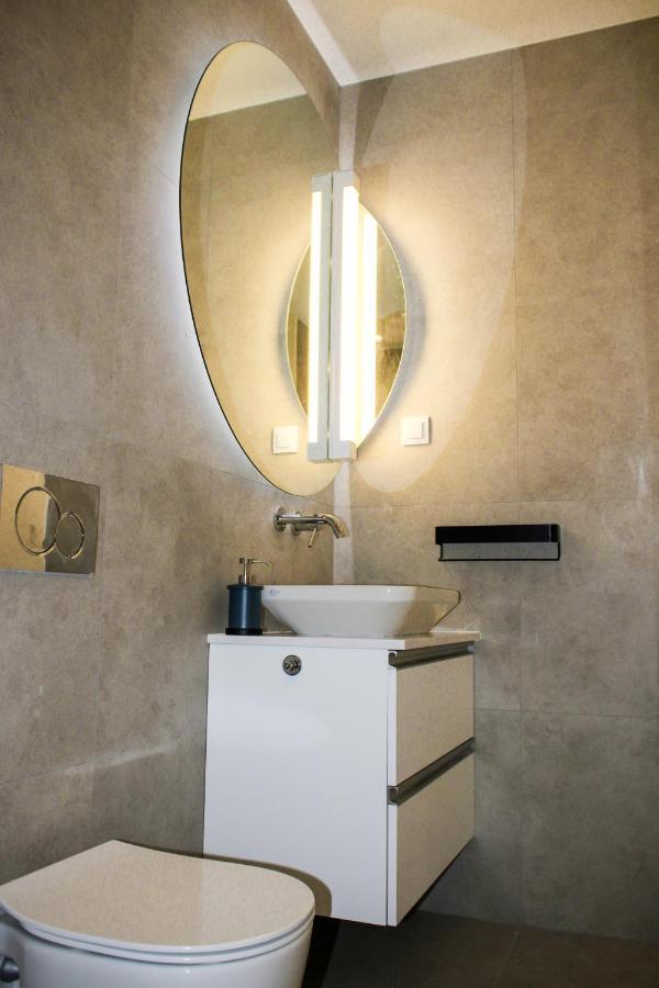 Dominican Square By Hashtag Apartments Красков Екстериор снимка